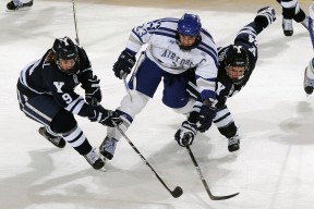 开云·体育官网APP下载-_澳大利亚公开赛观众热情高涨，比赛精彩不断_，澳大利亚公开赛是什么地名